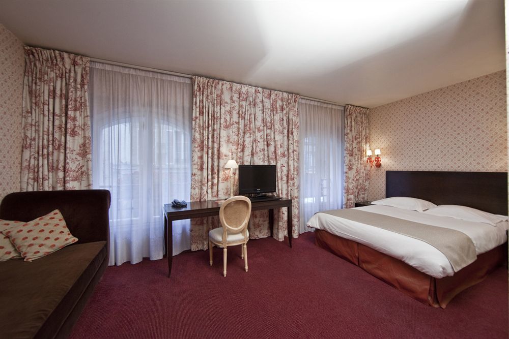 Hotel Louvre Piemont 4*